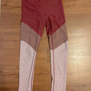 Core 7/8 Outdoor Voices Leggings, Medium, Shades of red